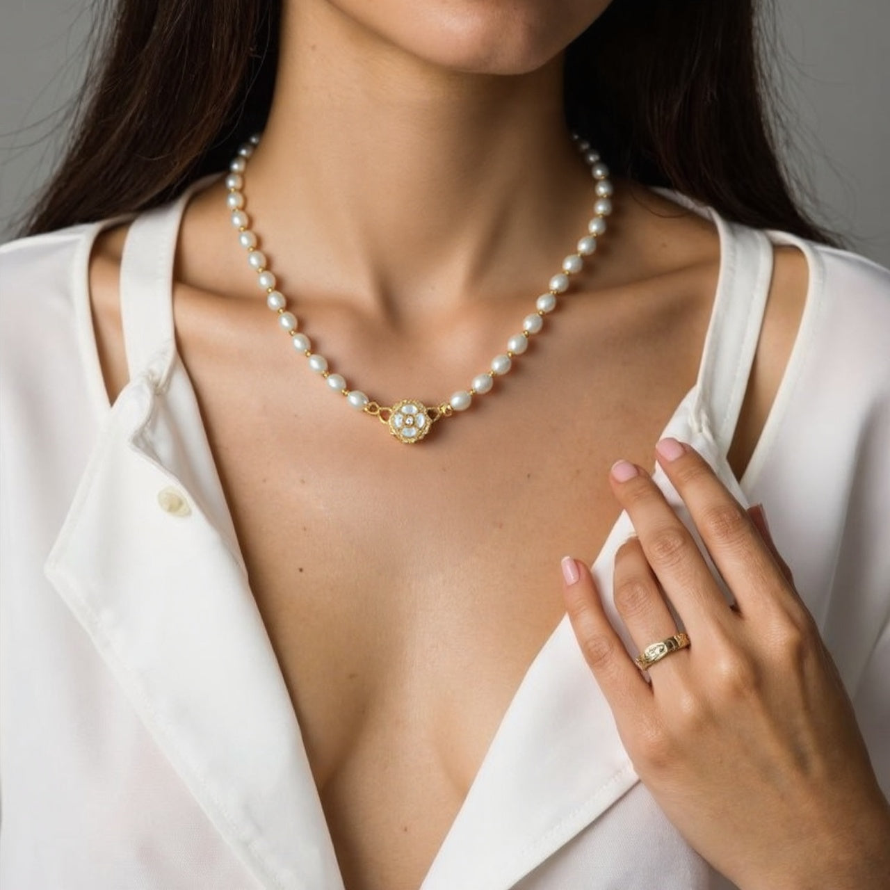 Natural Freshwater Pearl Necklace Vintage Clavicle Chain