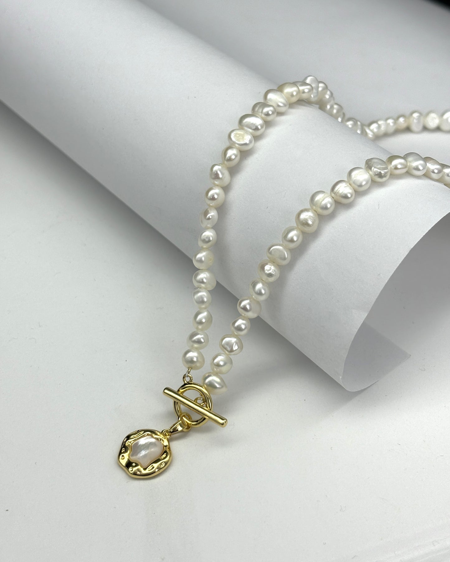 Baroque special-shaped natural freshwater pearl necklace