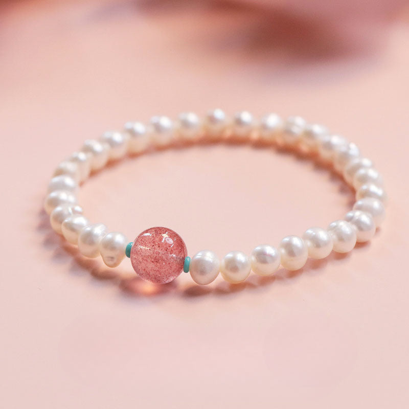 Natural Pearl Strawberry Crystal Simple Bracelet