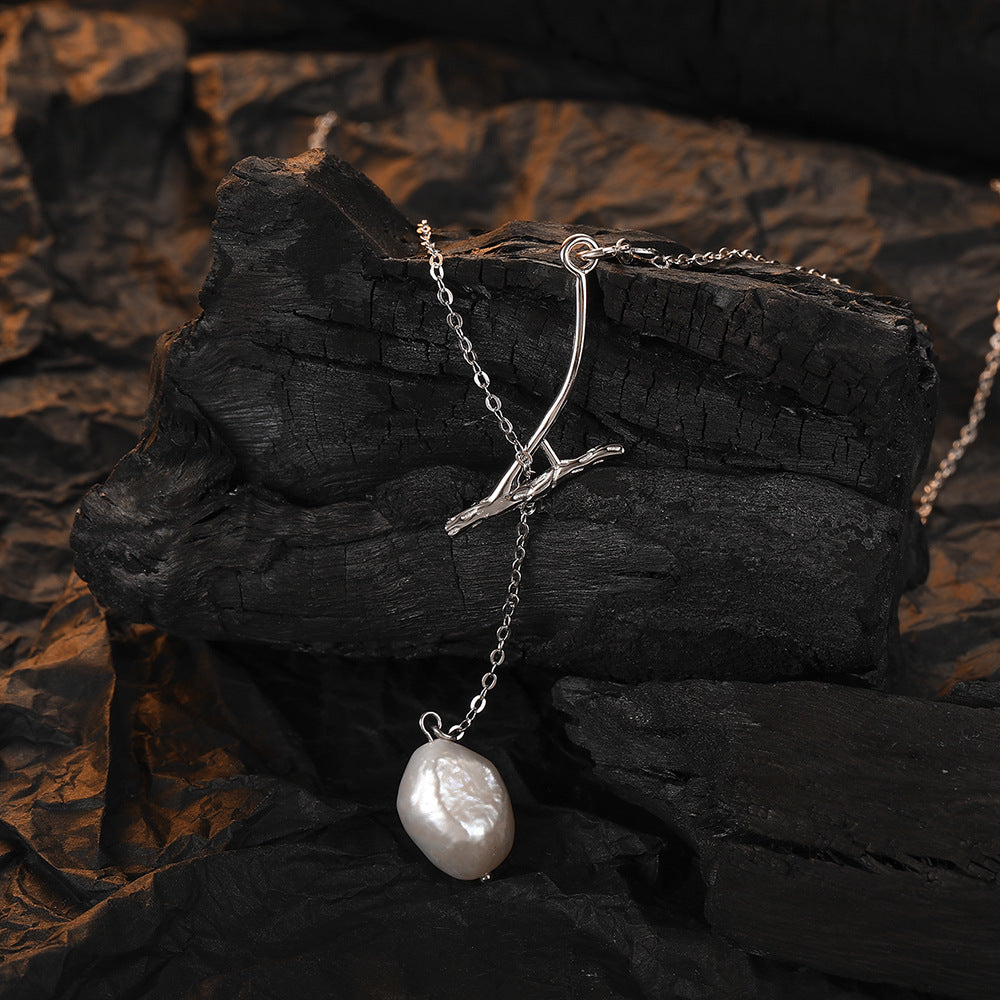 Baroque branch shaped natural pearl collarbone chain