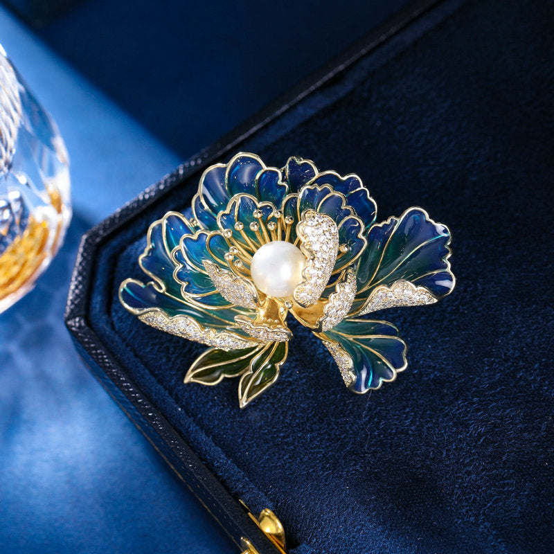 Elegant temperament Peony pearl brooch