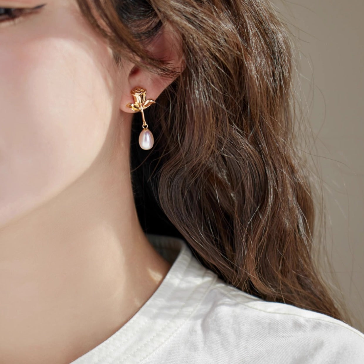 Rose Design Pearl Earrings