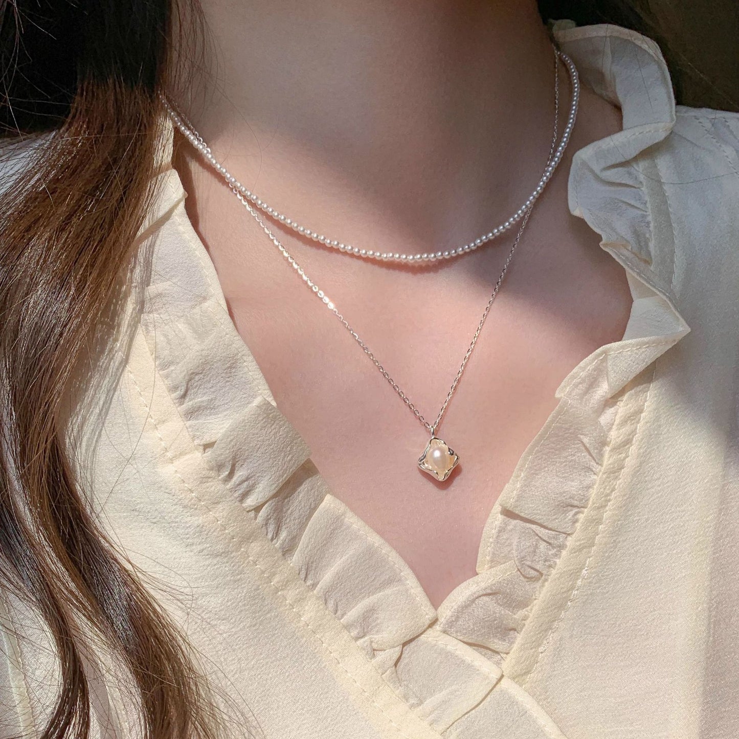 Package Geometric Design Pearl Hoisting