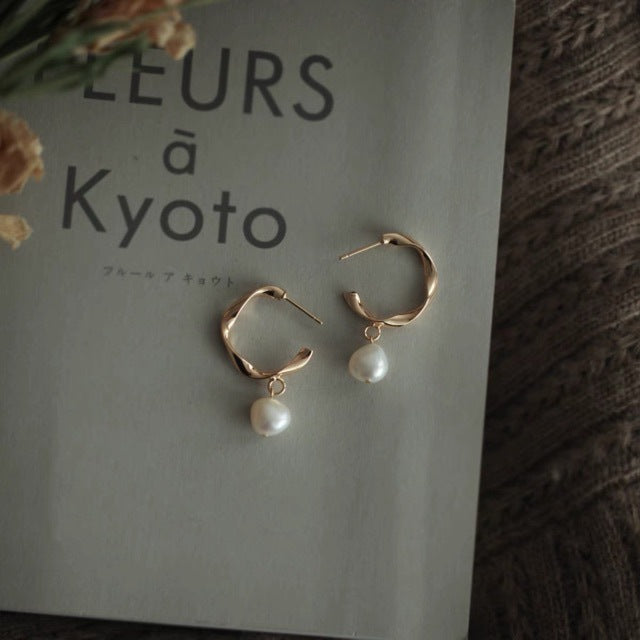Big C Baroque Design Pearl Earrings