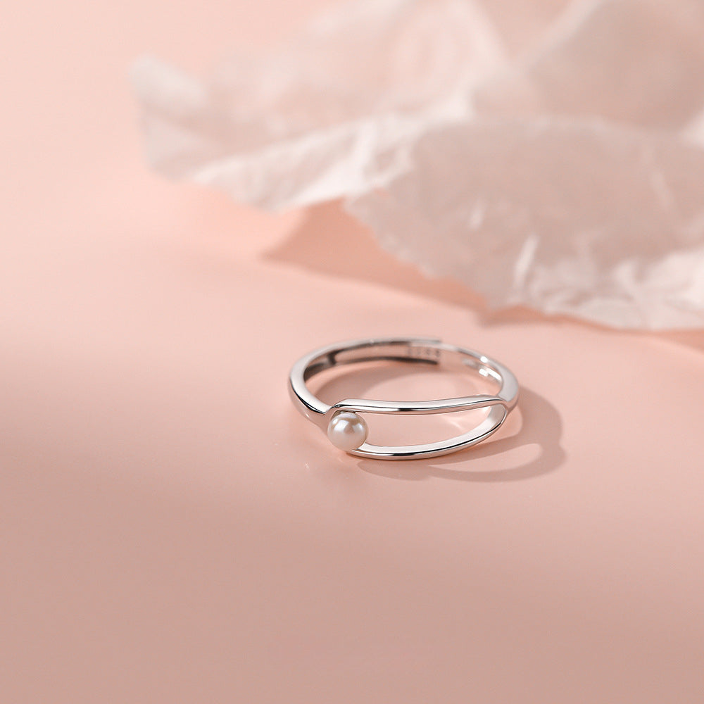 Geometric design pearl ring