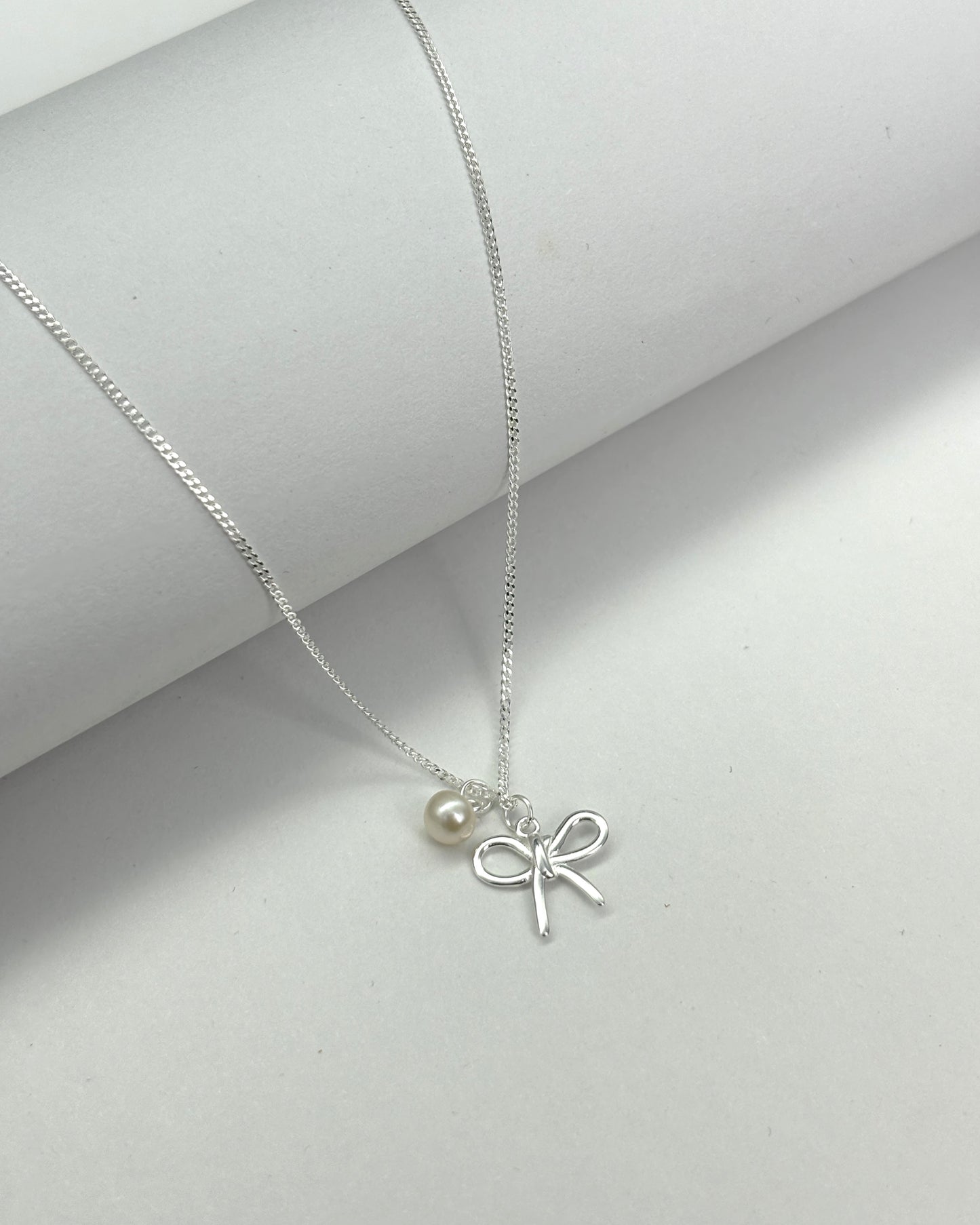 Bow Sweet Gentle Collarbone Chain Pearl