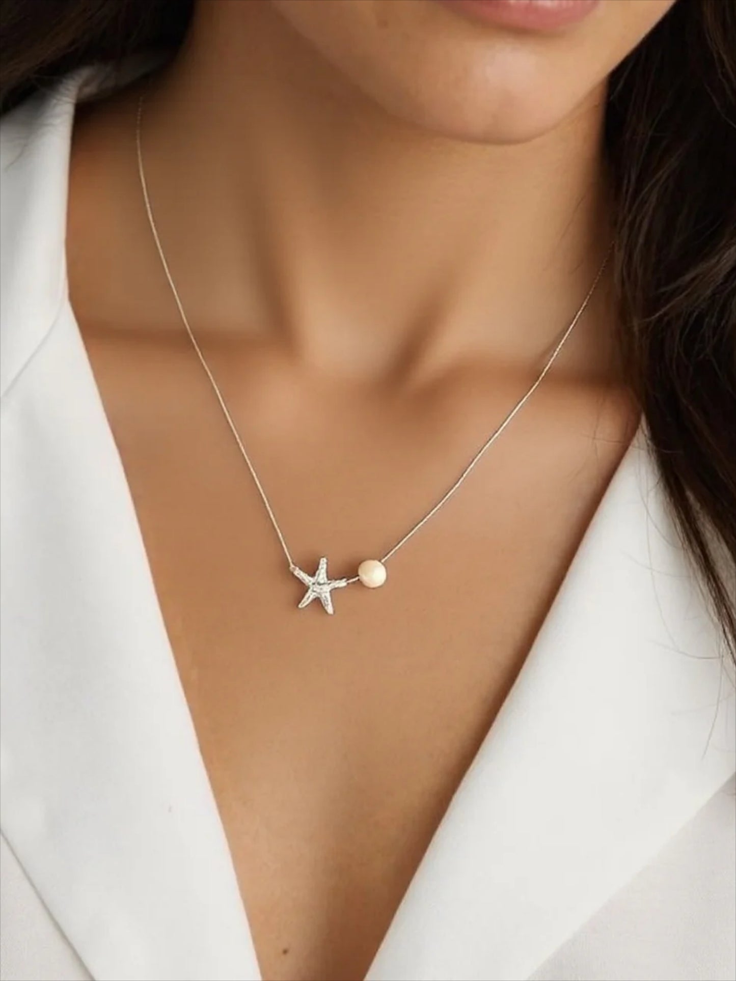 Starfish design pearl necklace