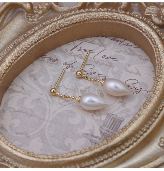 Tears Beauty Design Pearl Earrings